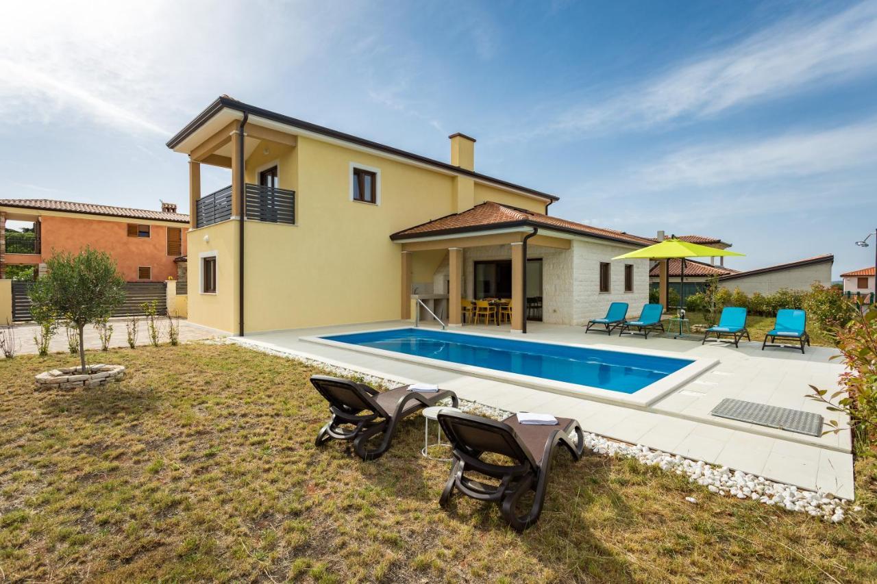 Villa Carneol Kaldanija Bagian luar foto