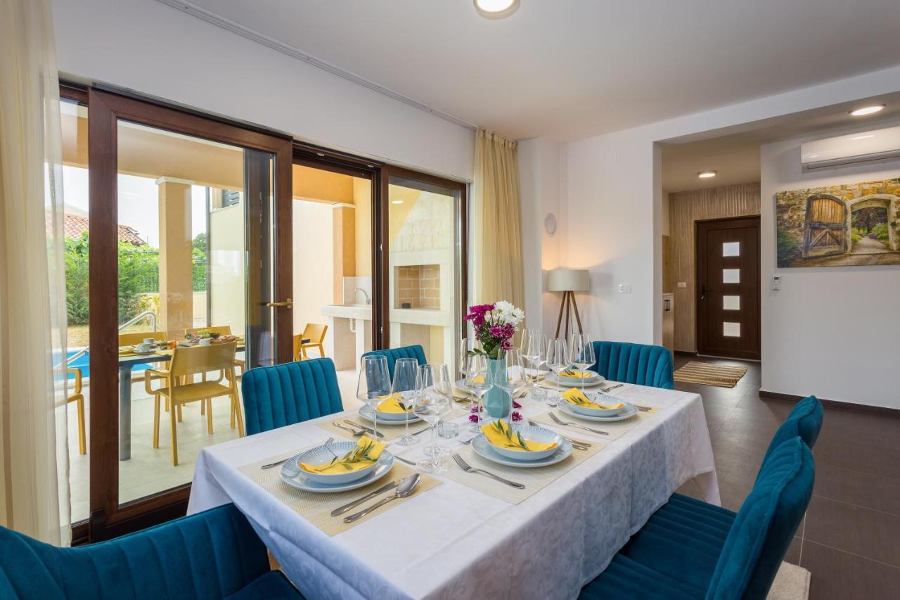 Villa Carneol Kaldanija Bagian luar foto
