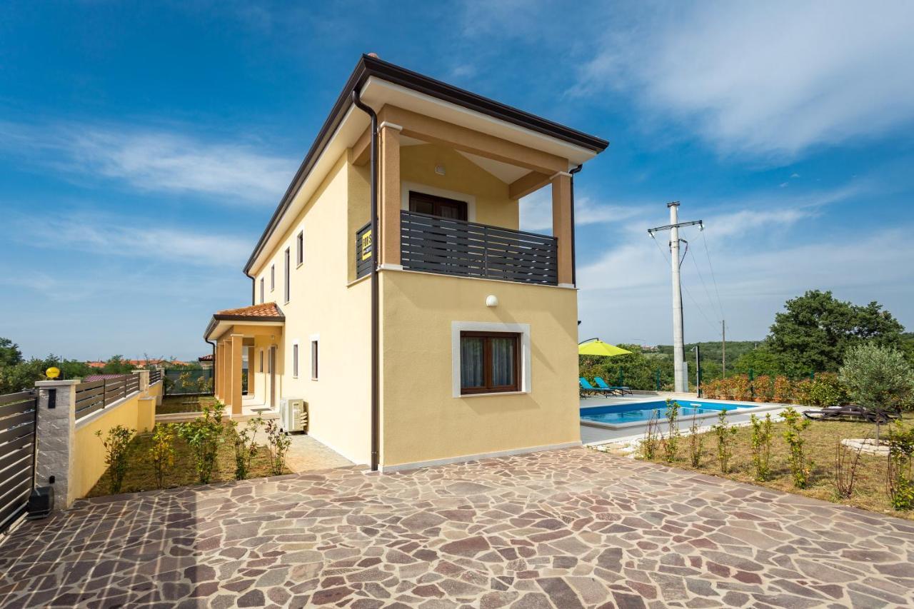 Villa Carneol Kaldanija Bagian luar foto